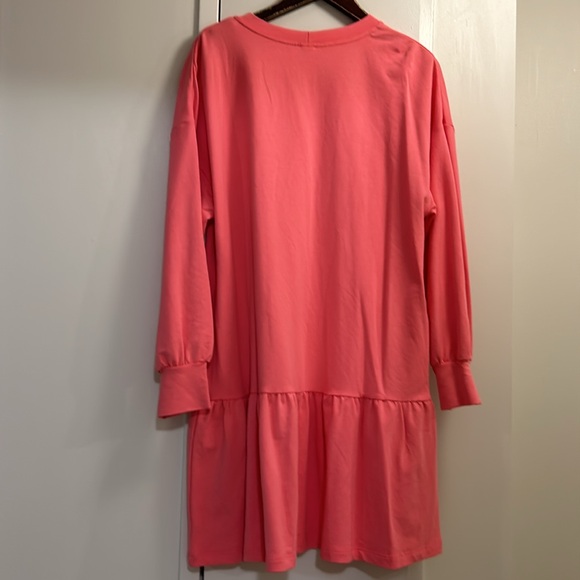 Smash +Tess - Picture 2 of 4